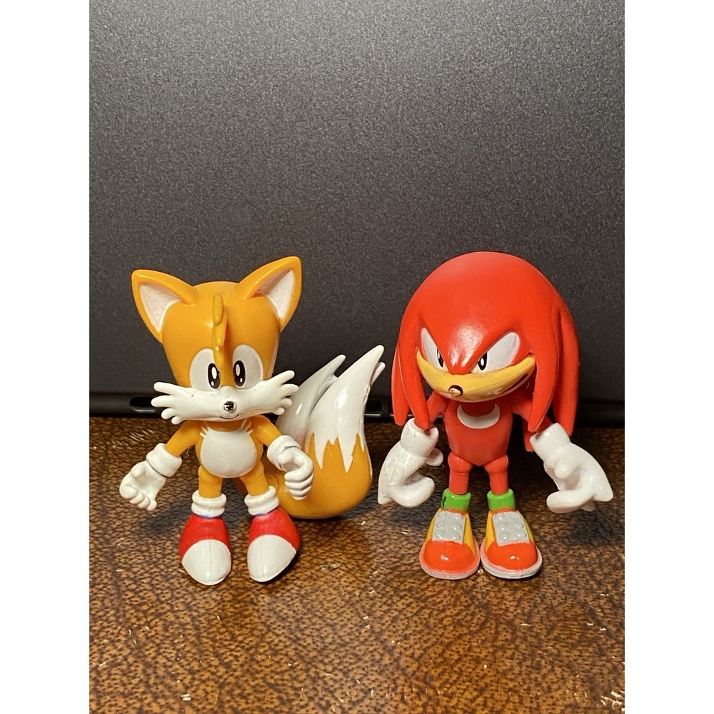 Sega TOMY Sonic The Hedgehog loose Action Figures Knuckles & Tails 2"